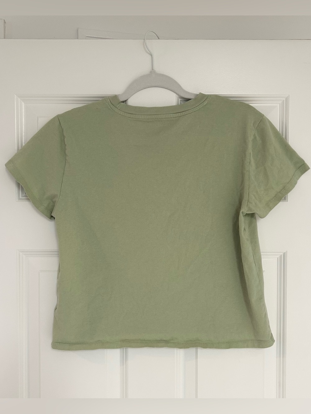 American Eagle Sage Green Cropped Crewneck Tee - Picture 2 of 3